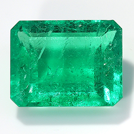 3.12 ct Grass Green Natural Emerald Cut Natural Emerald