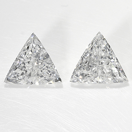 0.83 cttw Pair of Trillion Diamonds : F / SI2