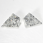 0.57 cttw H / VS2 Pair of kite Diamonds