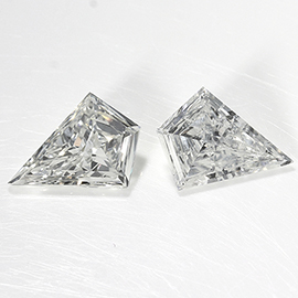0.57 cttw Pair of kite Natural Diamonds : H / VS2