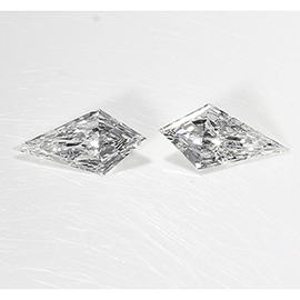 0.33 cttw Pair of kite Diamonds : G / VS1