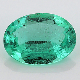 0.83 ct Oval Emerald : Deep Rich Green