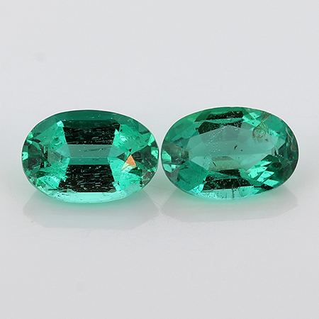 0.78 cttw Deep Rich Green Pair of Oval Natural Emeralds