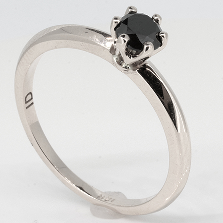 14K White Gold Solitaire Ring : 0.60 ct Diamond
