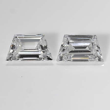0.35 cttw Pair of Trapezoid Diamonds : E / VS1