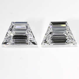 0.55 cttw Pair of Trapezoid Natural Diamonds : E / VS1