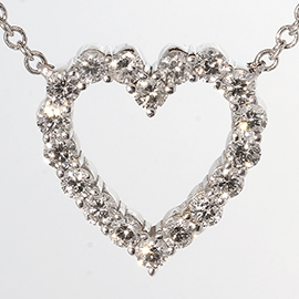 14K White Gold Drop Heart Pendant : 0.51 cttw Diamonds