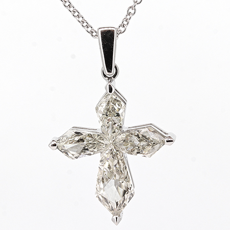 18K White Gold Cross Pendant : 1.45 cttw Diamonds