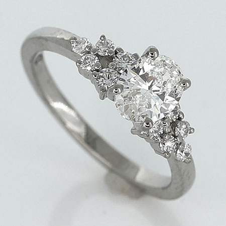 14K White Gold Multi Stone Ring : 0.95 cttw Diamonds