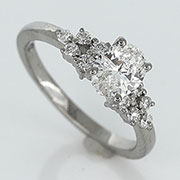 14K White Gold 0.95cttw Diamond Ring