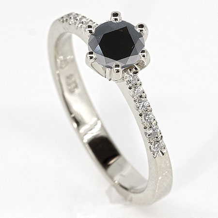 18K White Gold Multi Stone Ring : 0.62 cttw Diamonds - Black Color Enhanced