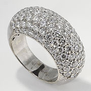 18K White Gold 3.30cttw Diamond Band