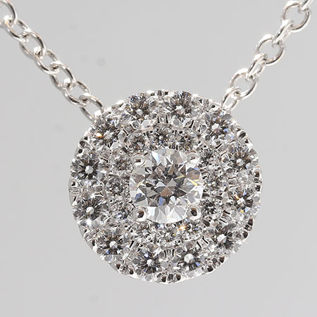 14K White Gold Drop Pendant : 0.70 cttw Diamonds