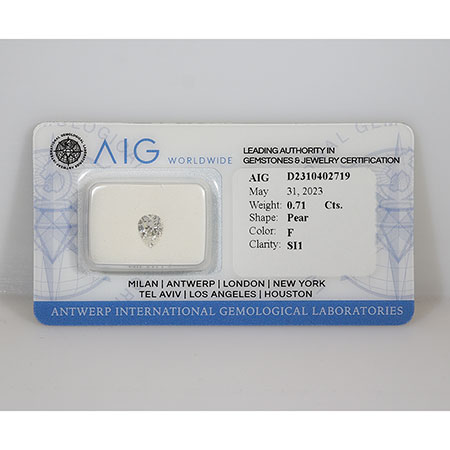 0.71 ct Pear Shape Natural Diamond : F / SI1