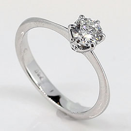 18K White Gold Solitaire Ring : 0.50 ct Diamond