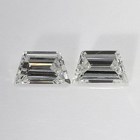 0.66 cttw Pair of Trapezoid Step Cut Diamonds : H / VS2