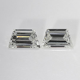 0.66 cttw Pair of Trapezoid Step Cut Diamonds : H / VS2