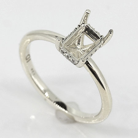 14K White Gold Multi Stone Setting : 0.07 cttw Diamonds