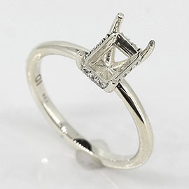 14K White Gold Multi Stone Setting : 0.07 cttw Diamonds