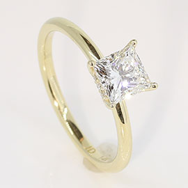 14K Yellow Gold Multi Stone Ring : 1.06 cttw Diamonds