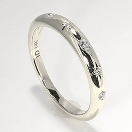 14K White Gold Band : 0.10 ct Diamonds