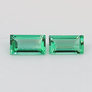 0.25 cttw Fine Grass Green Pair of Baguette Natural Emeralds