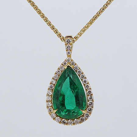 18K Yellow Gold Drop Pendant : 4.76 cttw Emerald & Diamonds