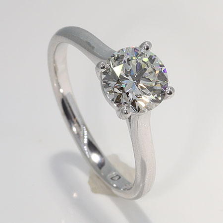 14K White Gold Solitaire Ring : 1.00 ct Diamond