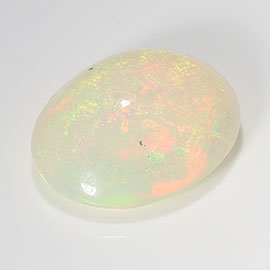 1.93 ct Oval Natural Opal : White