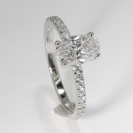14K White Gold Multi Stone Ring : 1.20 cttw Diamonds