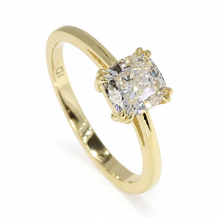 18K Yellow Gold Solitaire Ring : 1.00 ct Diamond