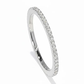 18K White Gold Band : 0.33 cttw Diamonds