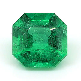 0.61 ct Emerald Cut Natural Emerald : Grass Green
