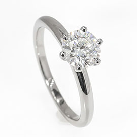 Platinum Solitaire Ring : 1.00 ct Diamond