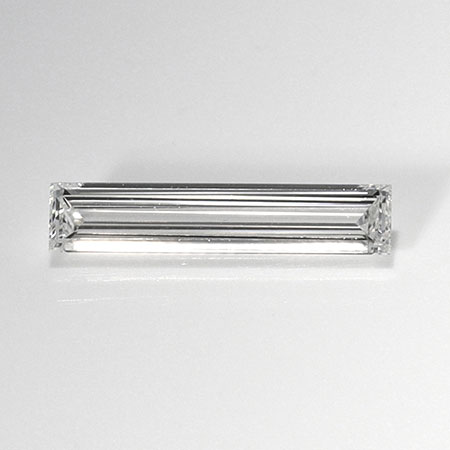 0.39 ct Baguette Natural Diamond : F / VVS2