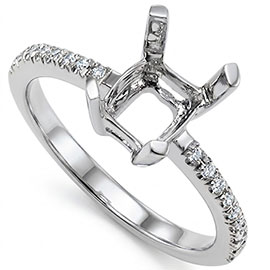 18K White Gold Multi Stone Setting : 0.10 cttw Diamonds