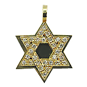 18K Yellow Gold Star of David Pendant : 0.30 cttw Diamonds