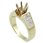 18K Yellow Gold Multi Stone Setting : 0.90 cttw Diamonds