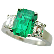 Three Stone Emerald Rings